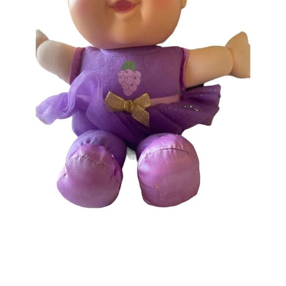 Cabbage Patch Kids Sitting Pretty Soft & Cuddly Fruit Grape Outfit Doll - Picture 10 of 11